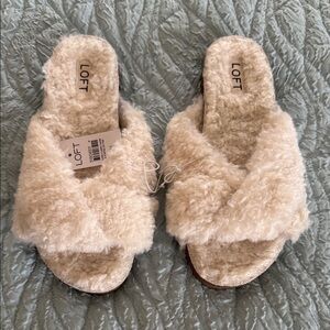 LOFT Women's Soft Beige Slippers